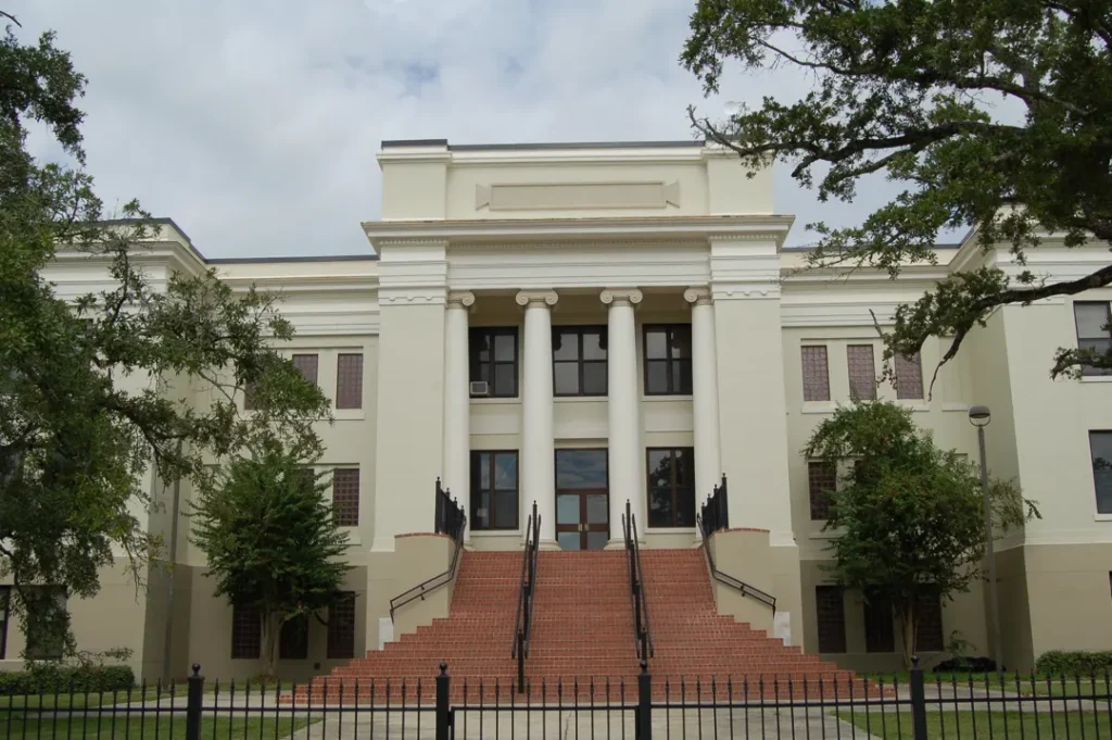 old plaquemine high school from front
